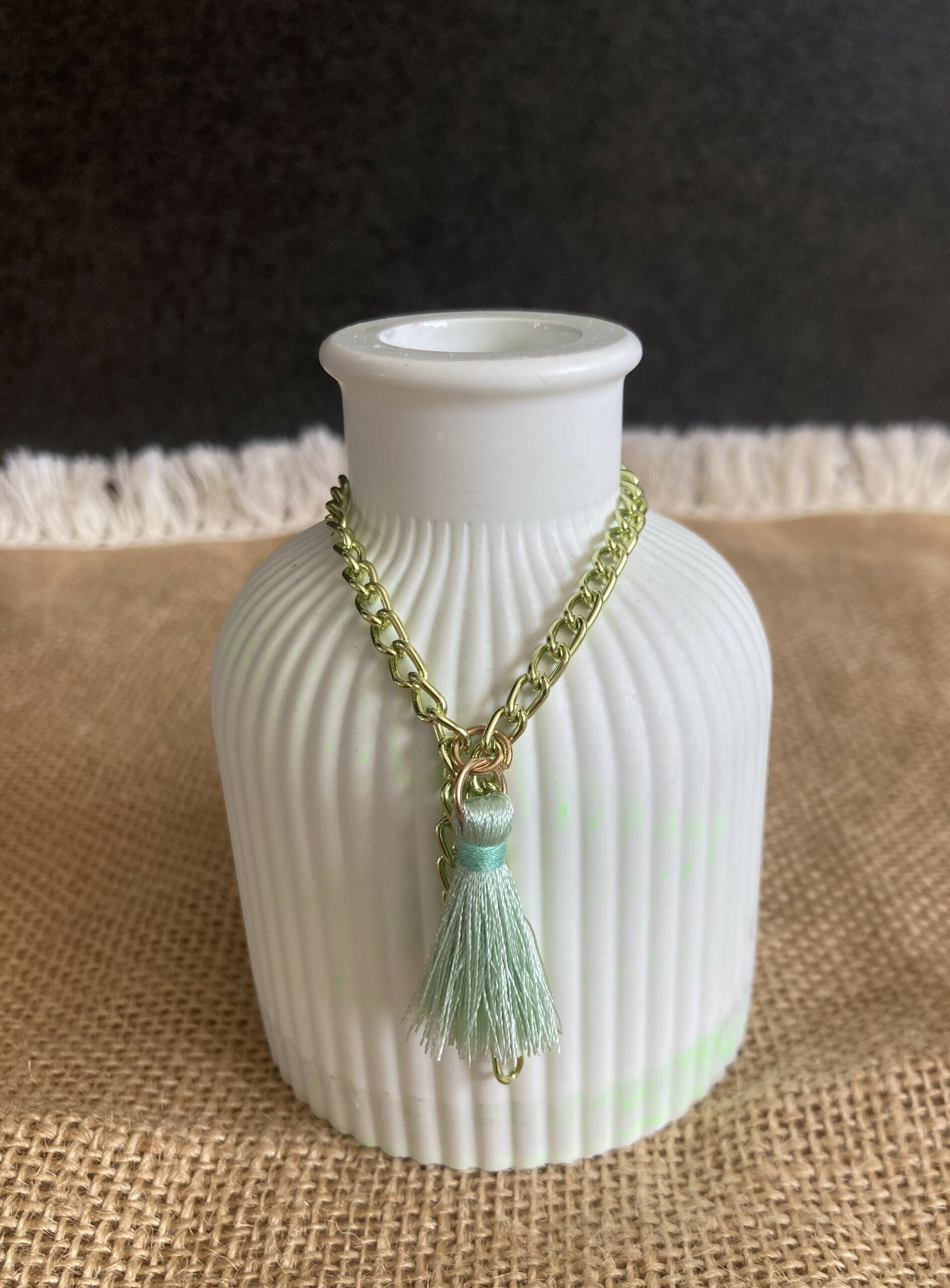 Mineria bijoux vert clair